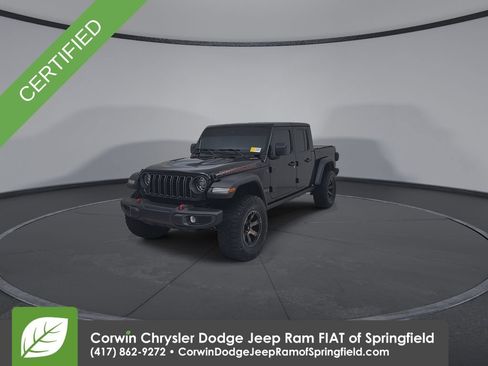 Used 2025 Jeep Gladiator Rubicon w/ Convenience Group AWD/4WD image 6
