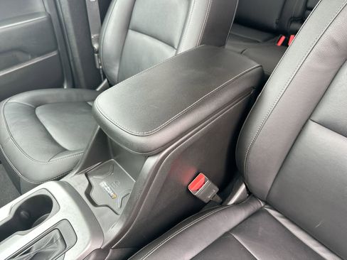 Used 2020 Chevrolet Colorado ZR2 AWD/4WD image 22