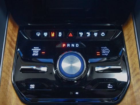 Used 2022 Jeep Grand Wagoneer Series II w/ Convenience Group III image 37