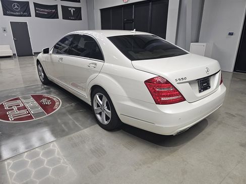 Used 2010 Mercedes-Benz S 550 image 6