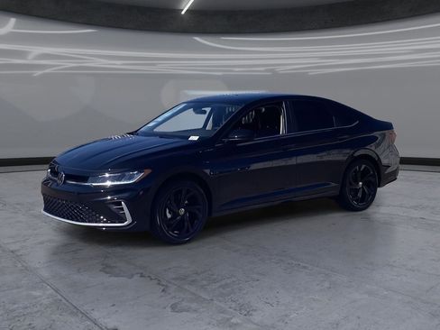 New 2026 Volkswagen Jetta SE image 1
