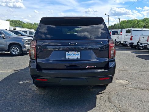 Certified 2023 Chevrolet Suburban RST AWD/4WD image 6