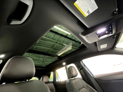 New 2026 Volkswagen Atlas Cross Sport SEL image 29