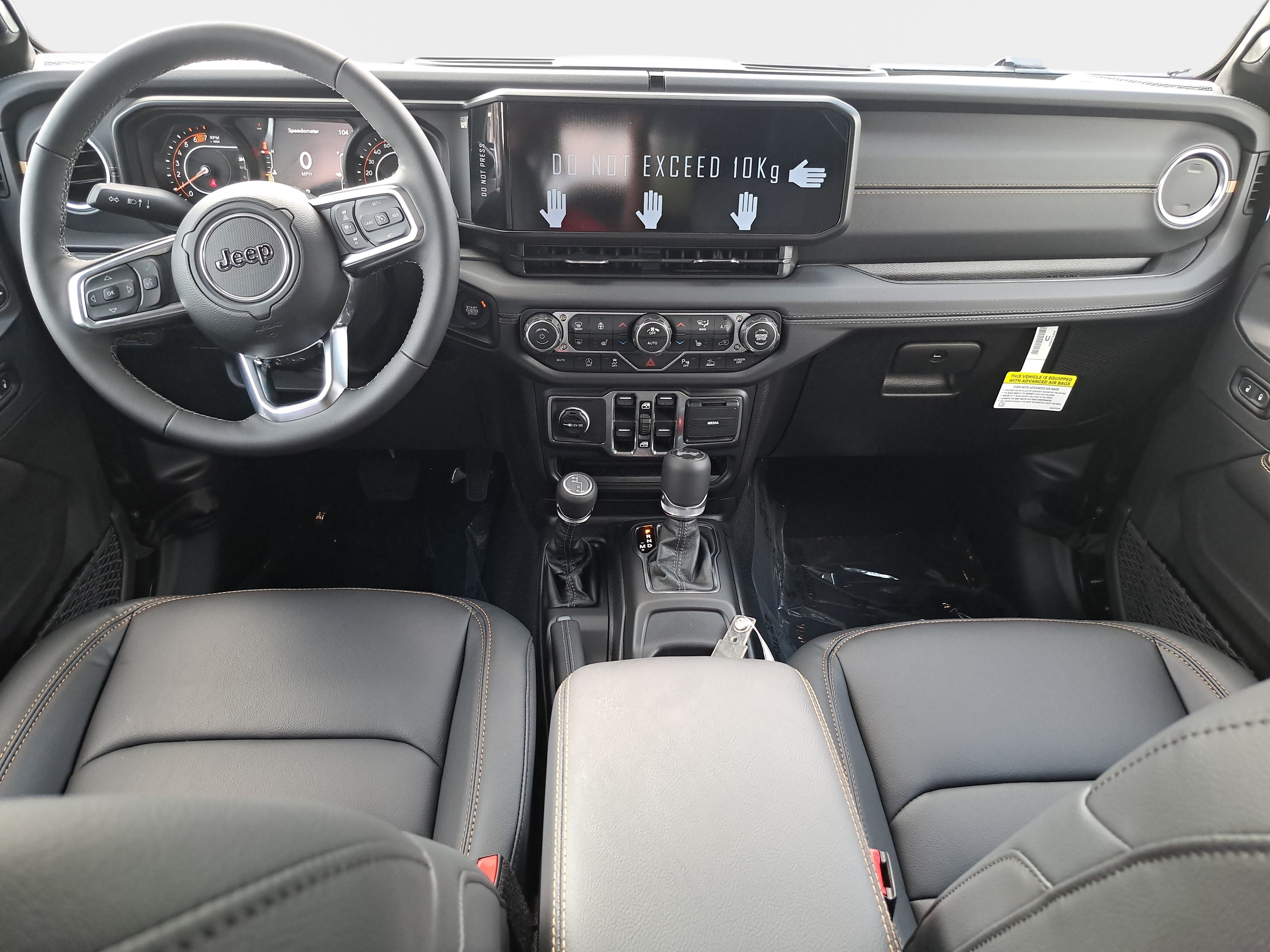 New 2027 Jeep Wrangler Unlimited Sahara AWD/4WD image 9