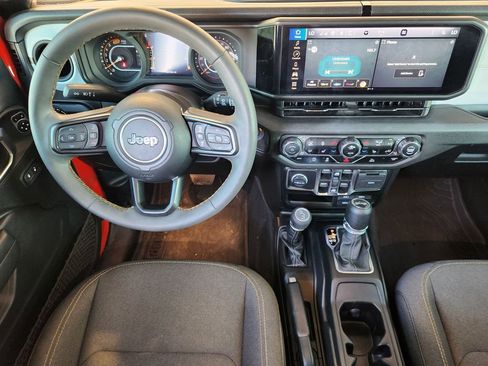 Used 2024 Jeep Wrangler Sport S image 27