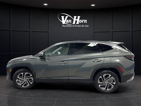 Used 2026 Hyundai Tucson Limited AWD/4WD image 4