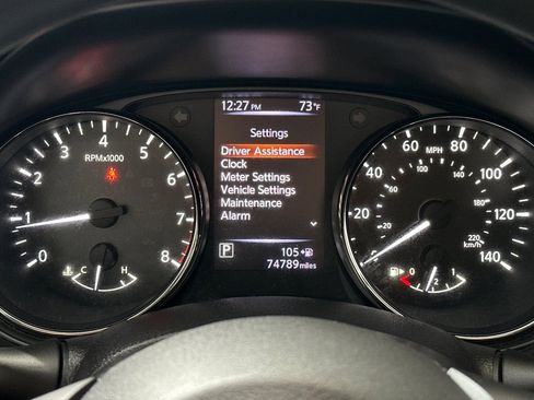 Used 2018 Nissan Rogue Sport S AWD/4WD image 23