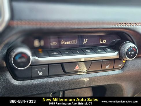 Used 2023 MAZDA CX-50 Meridian Edition image 23