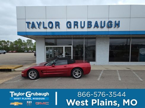 Used 2000 Chevrolet Corvette Convertible w/ Performance Handling Pkg image 1