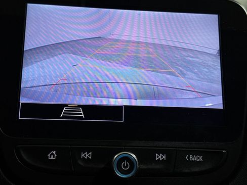 Used 2021 Chevrolet Malibu LT FWD image 15