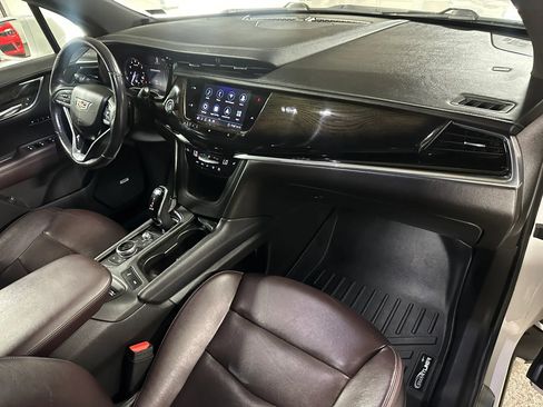 Used 2020 Cadillac XT6 Premium Luxury AWD/4WD image 34