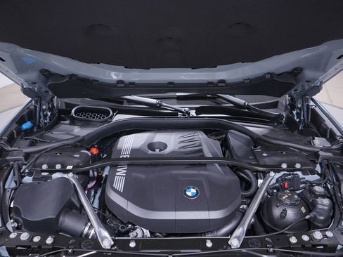 New 2026 BMW 740i w/ Premium Package image 18