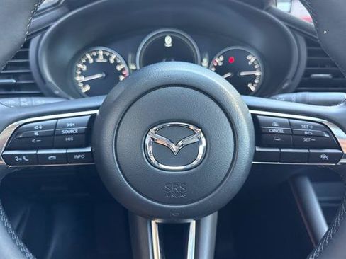 Certified 2025 MAZDA MAZDA3 s AWD/4WD image 23