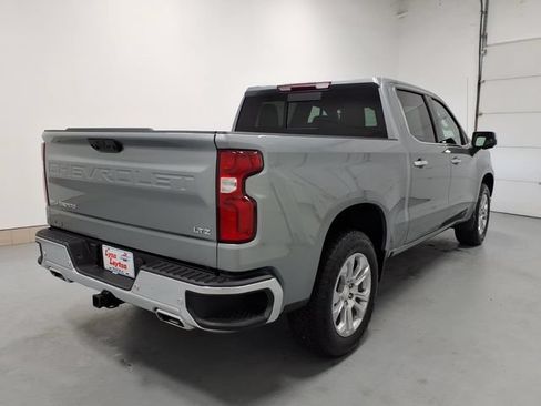 Used 2026 Chevrolet Silverado 1500 LTZ AWD/4WD image 3