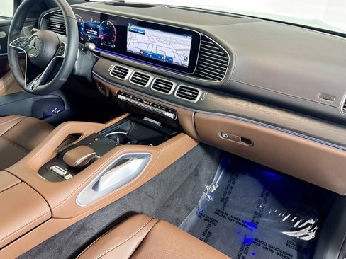 New 2026 Mercedes-Benz GLS 450 GLS 450 4MATIC SUV image 28