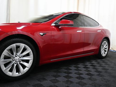 Used 2017 Tesla Model S 90D image 17