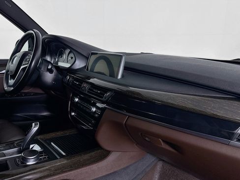Used 2018 BMW X5 xDrive40e AWD/4WD image 29