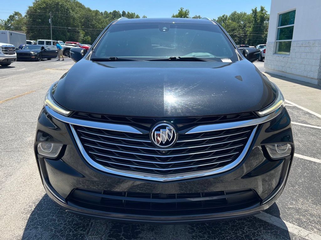 Used 2023 Buick Enclave Premium w/ Experience Buick Package FWD image 4