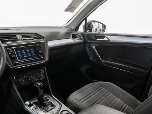 Used 2022 Volkswagen Tiguan S AWD/4WD image 11