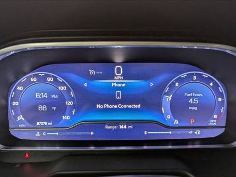 Used 2023 Chevrolet Suburban Premier RWD image 26