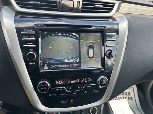 Used 2017 Nissan Murano SV w/ Premium Plus Package AWD/4WD image 29