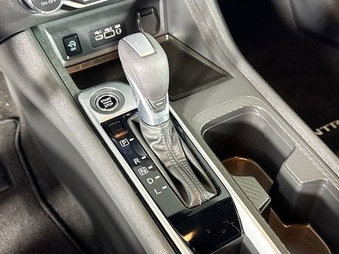 Used 2025 Nissan Sentra SV w/ All-Weather Package FWD image 15