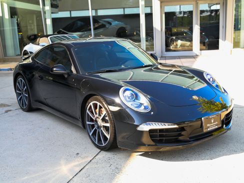 Used 2013 Porsche 911 Carrera S image 3