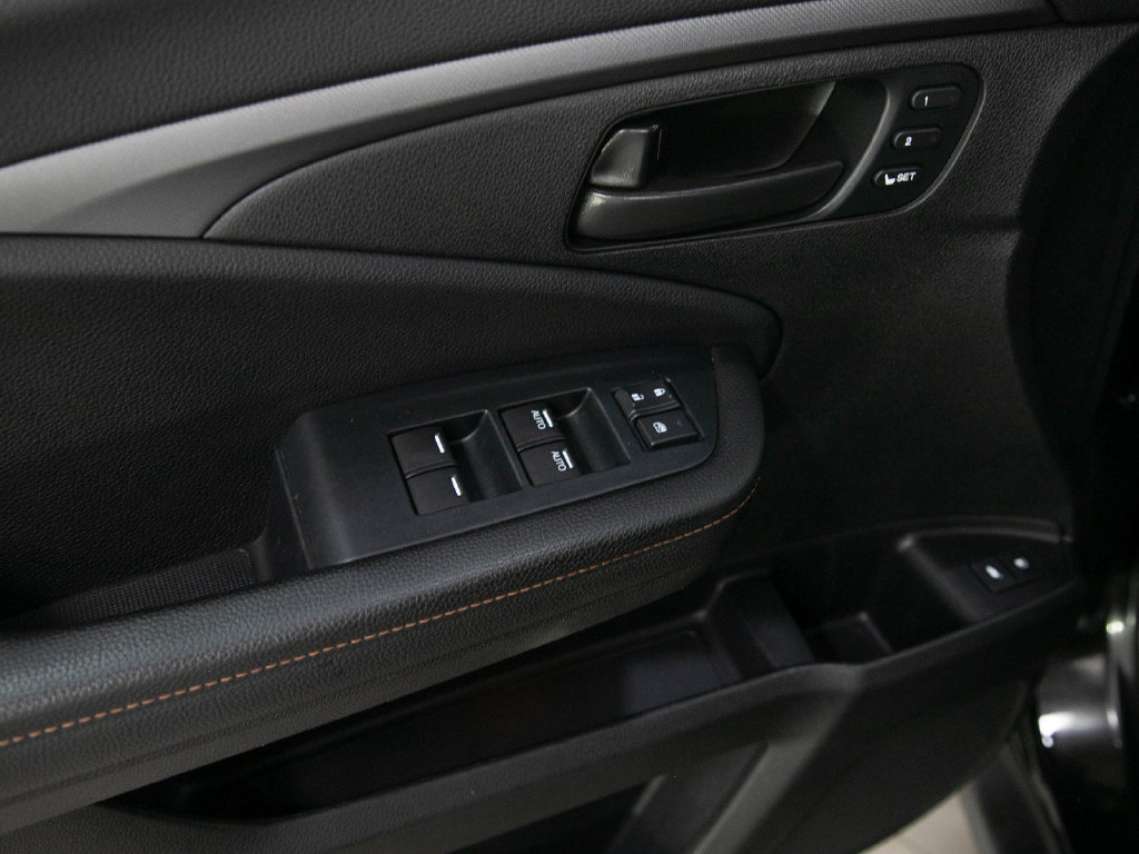 Used 2023 Honda Passport TrailSport image 22
