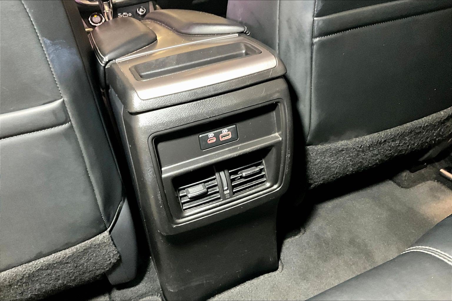 Used 2023 Nissan Murano SV FWD image 11