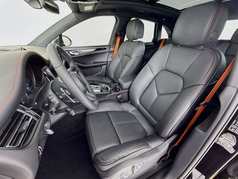 New 2026 Porsche Macan Turbo image 5