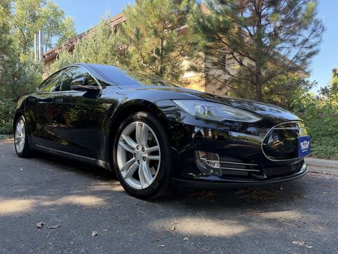 Used 2015 Tesla Model S 85D AWD/4WD image 19