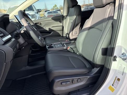 New 2026 Honda Odyssey EX-L image 12