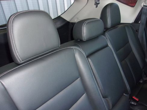 Used 2023 Nissan Murano SV image 23