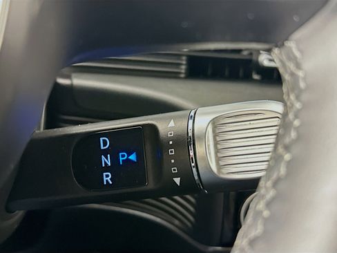 Used 2024 Hyundai Ioniq 5 SEL image 24