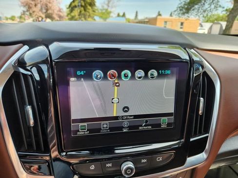 Used 2018 Chevrolet Traverse High Country AWD/4WD image 21