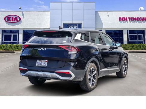 Certified 2024 Kia Sportage EX image 4
