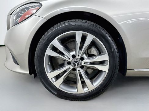 Used 2019 Mercedes-Benz C 300 4MATIC Sedan image 19