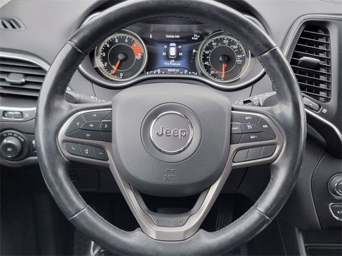 Certified 2021 Jeep Cherokee Latitude Lux w/ Sun & Sound Group image 32