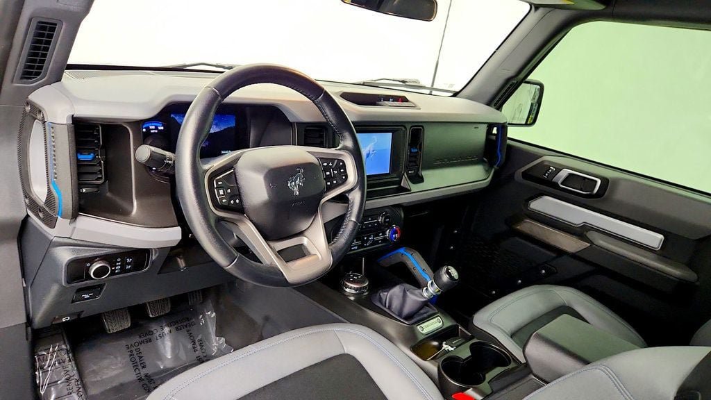 Used 2023 Ford Bronco Black Diamond AWD/4WD image 13