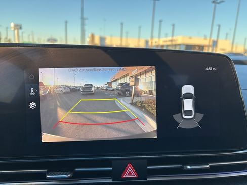 Certified 2023 Hyundai Elantra Limited image 19