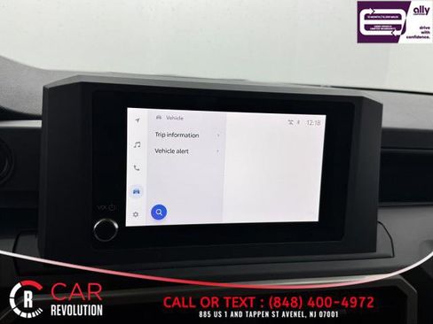 Used 2024 Toyota Tacoma SR image 26