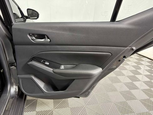 Used 2023 Nissan Altima 2.5 SL image 14