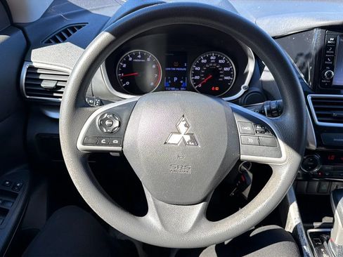 Used 2020 Mitsubishi Eclipse Cross ES FWD image 10