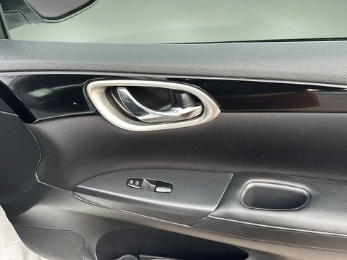 Used 2017 Nissan Sentra SV w/ Style Package image 33