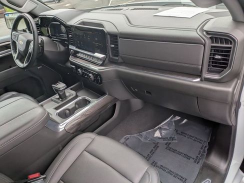 Used 2023 Chevrolet Silverado 1500 LTZ image 26