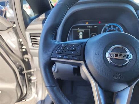 Used 2022 Nissan Leaf SL Plus image 20