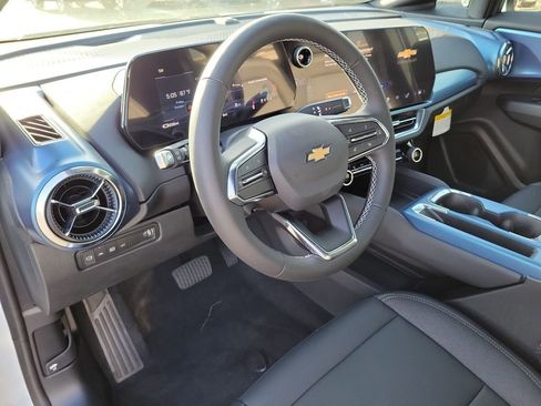 New 2026 Chevrolet Equinox EV LT image 10