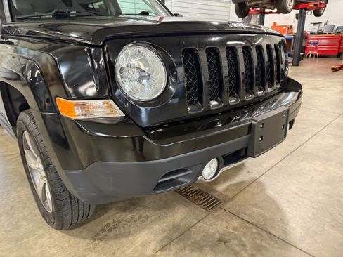 Certified 2016 Jeep Patriot High Altitude image 2