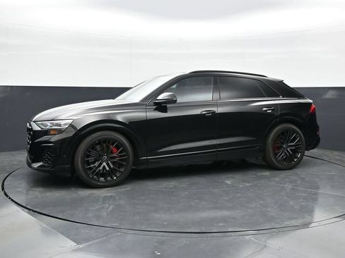 Used 2024 Audi SQ8 Prestige w/ Prestige Package AWD/4WD image 6