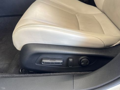 Used 2024 Honda Accord EX-L image 14
